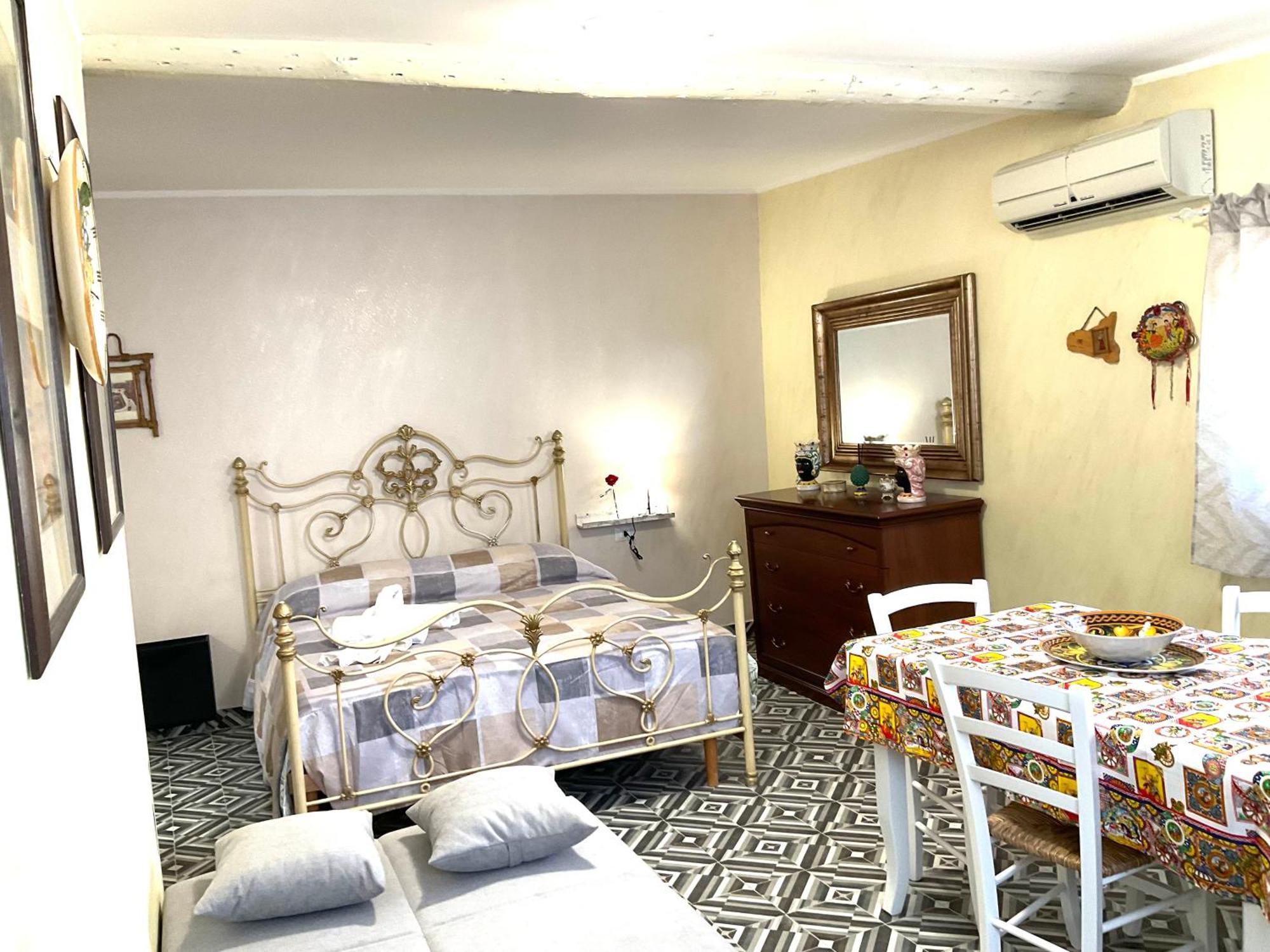 Eruption1669 Apartment Catania Bagian luar foto