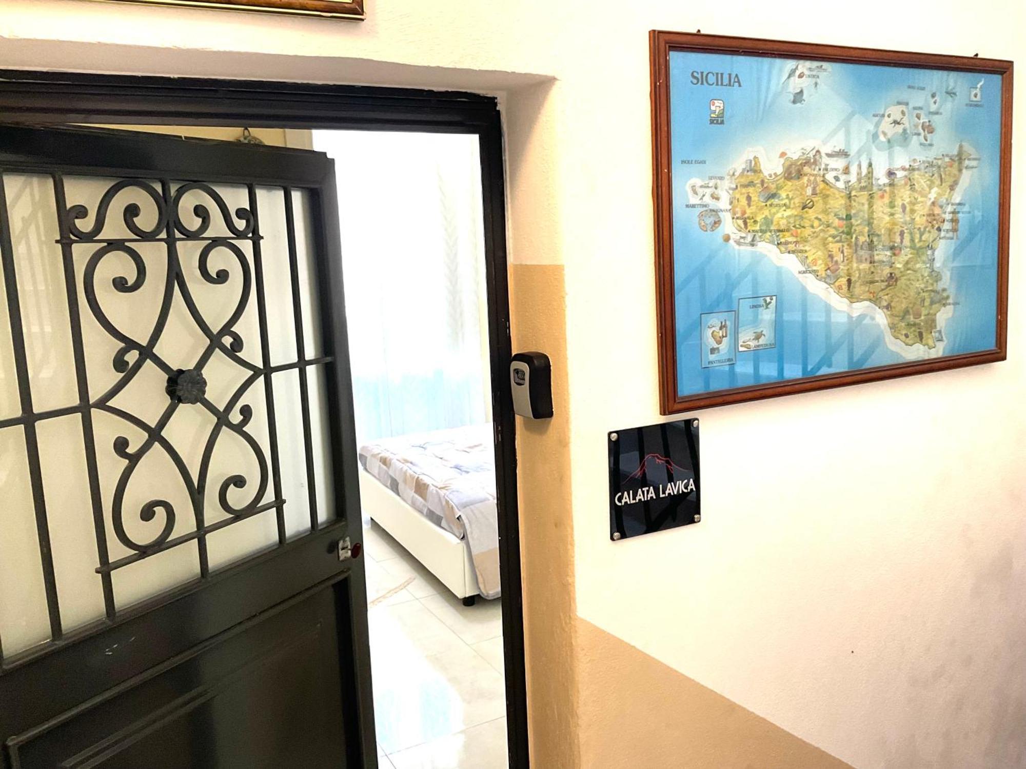 Eruption1669 Apartment Catania Bagian luar foto