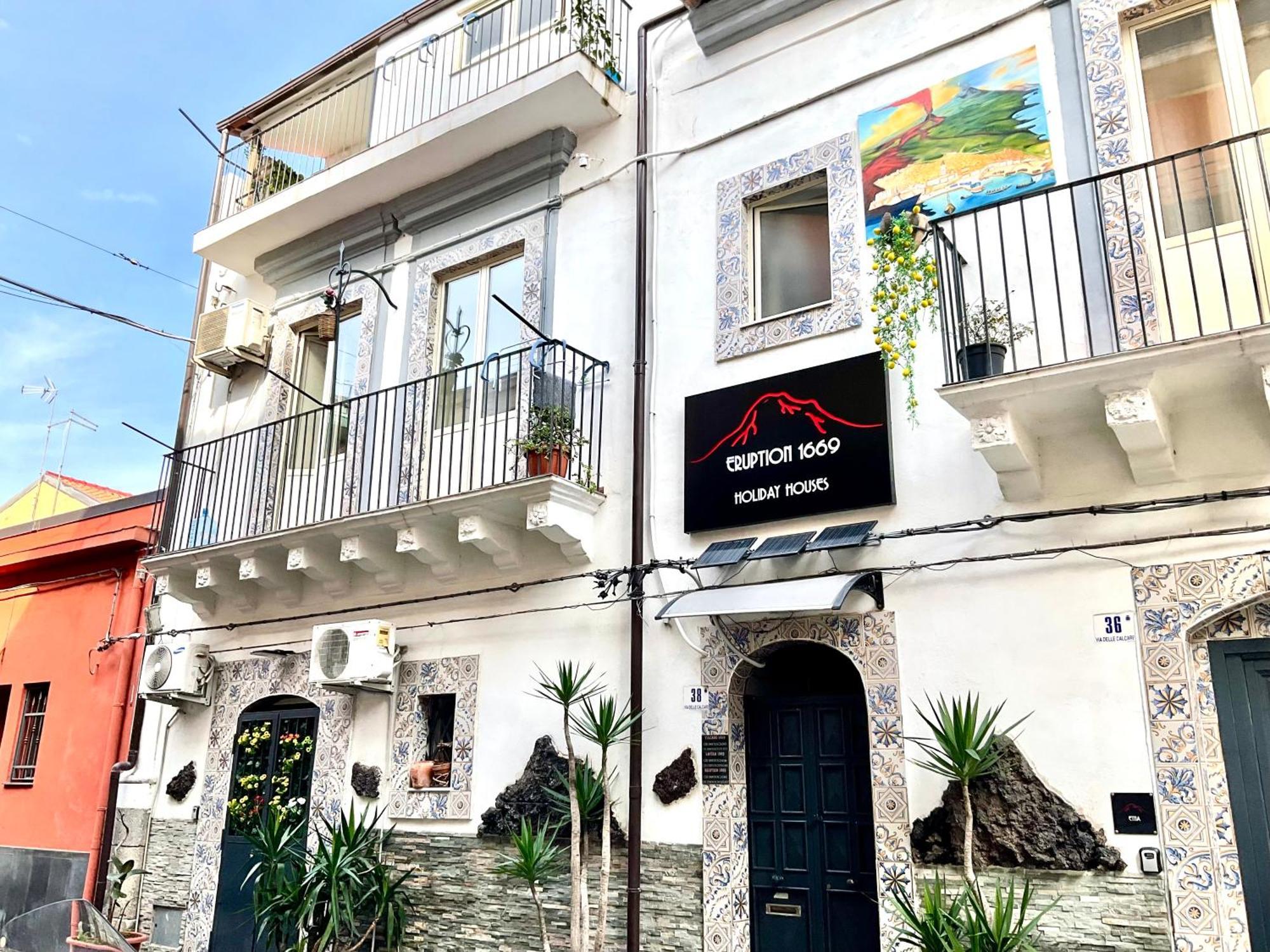 Eruption1669 Apartment Catania Bagian luar foto